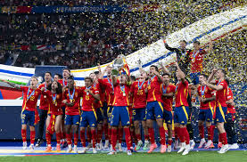 练詹金斯被 练詹金斯被